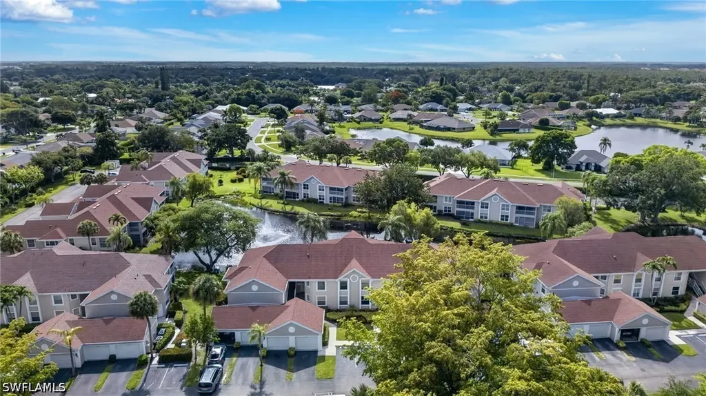 9836 Luna Circle Naples FL 34109