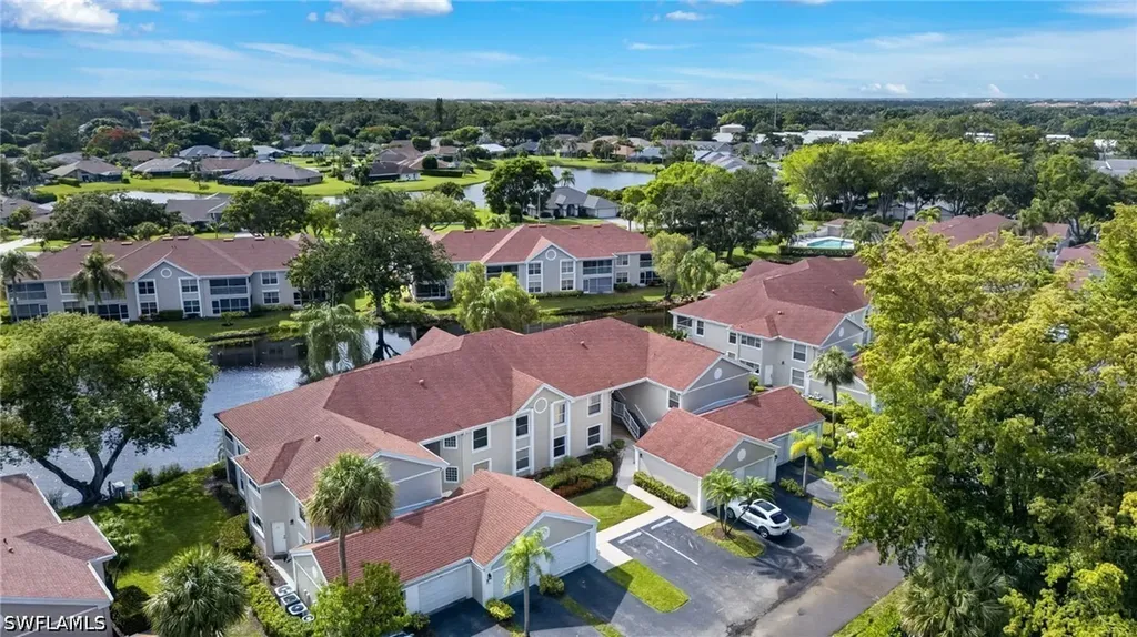 9836 Luna Circle Naples FL 34109
