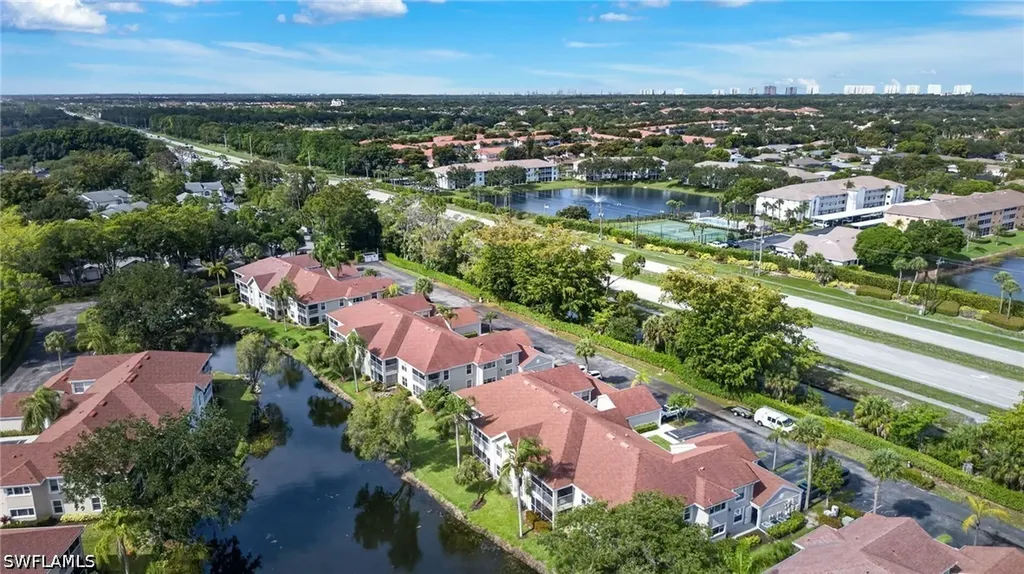 9836 Luna Circle Naples FL 34109