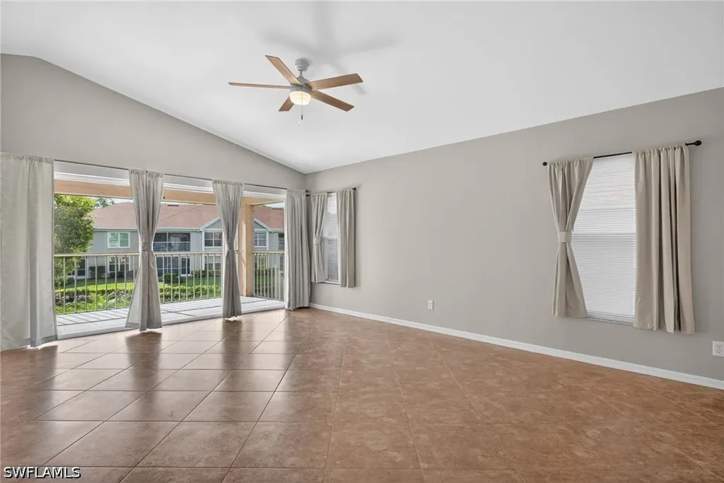 9836 Luna Circle Naples FL 34109