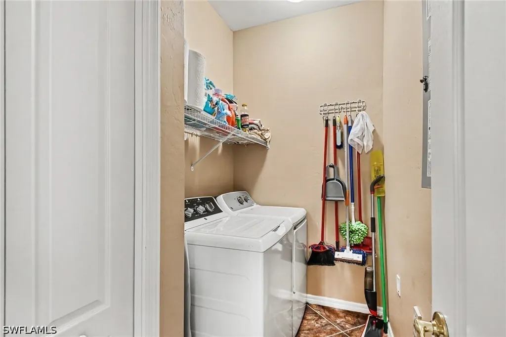 1230 Sweetwater Lane Naples FL 34110