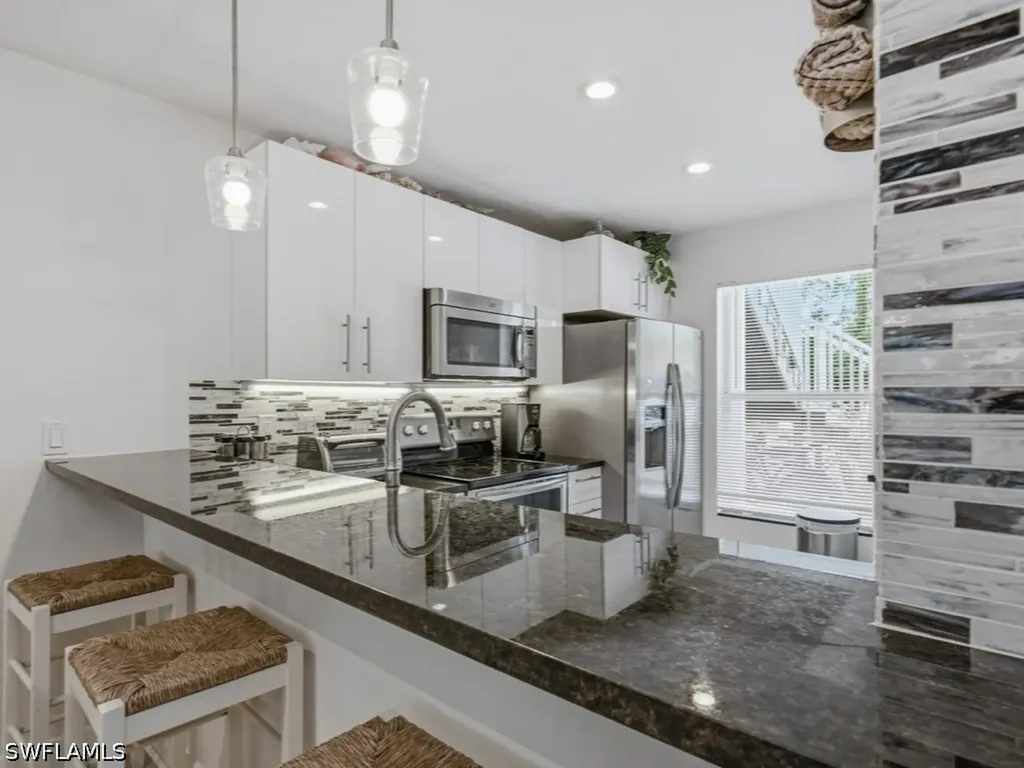 1901 Courtyard Way Naples FL 34112