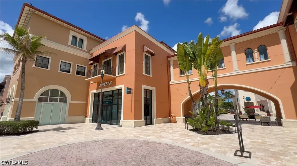 23150 Fashion Drive Lee FL 33928
