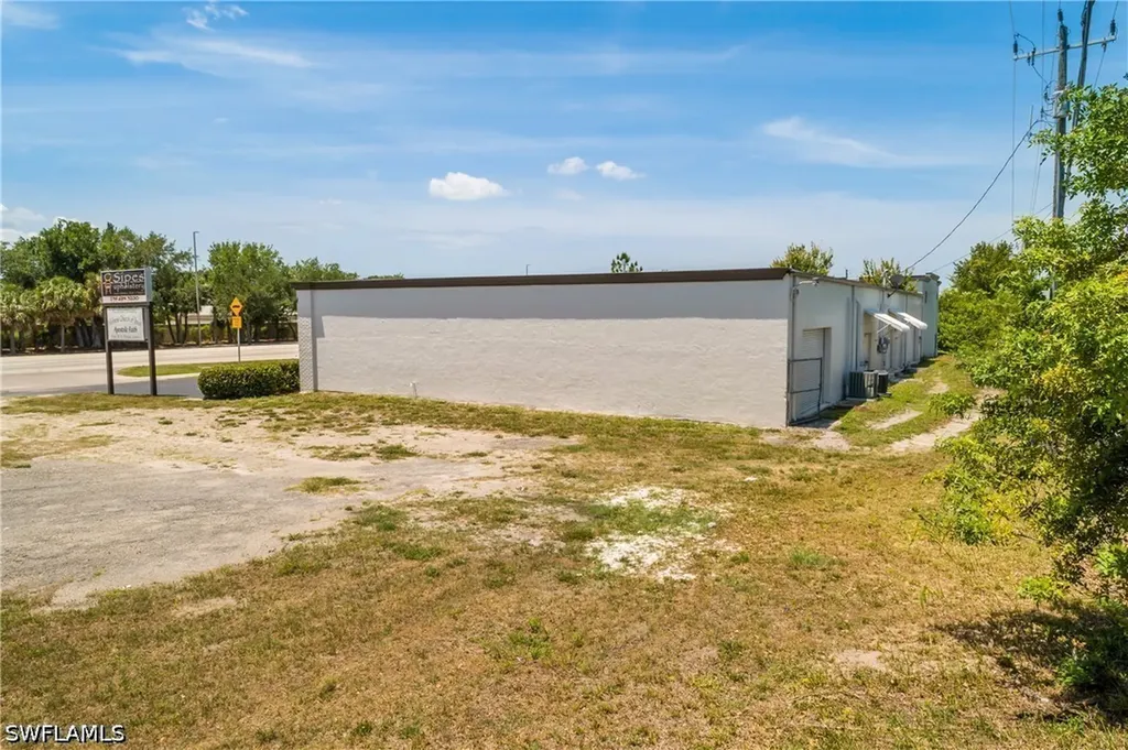 12538 Palm Beach Boulevard Fort Myers FL 33905