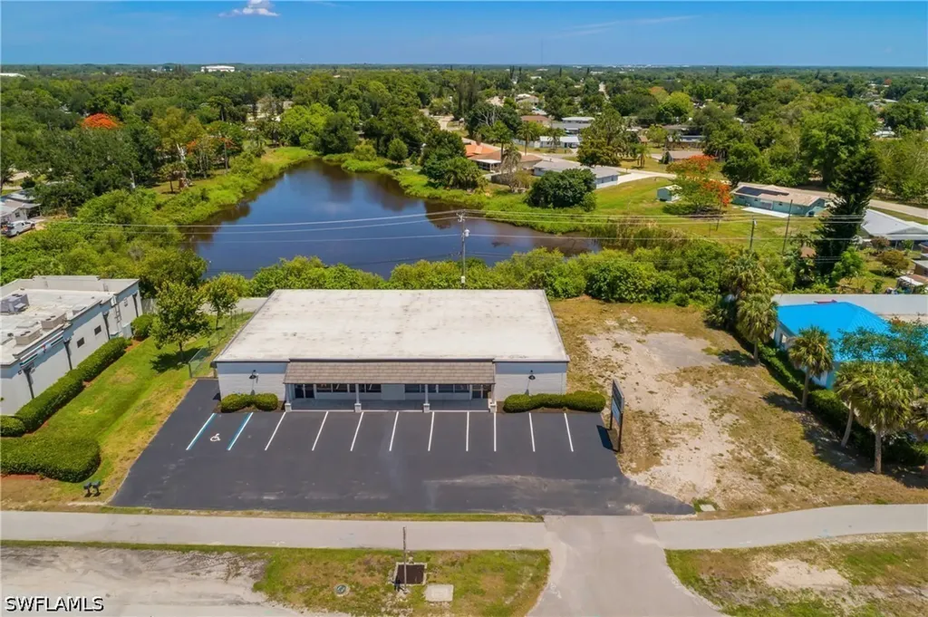 12538 Palm Beach Boulevard Fort Myers FL 33905