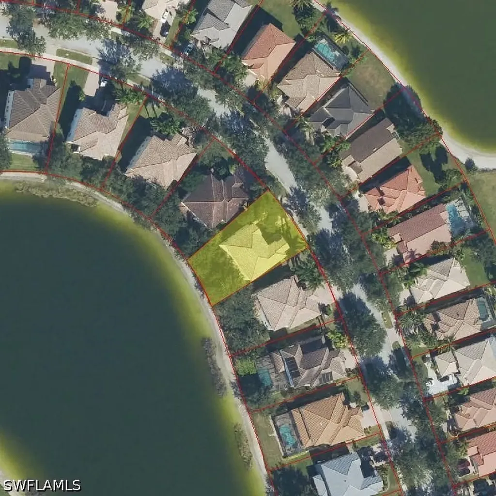 2075 Par Drive Naples FL 34120