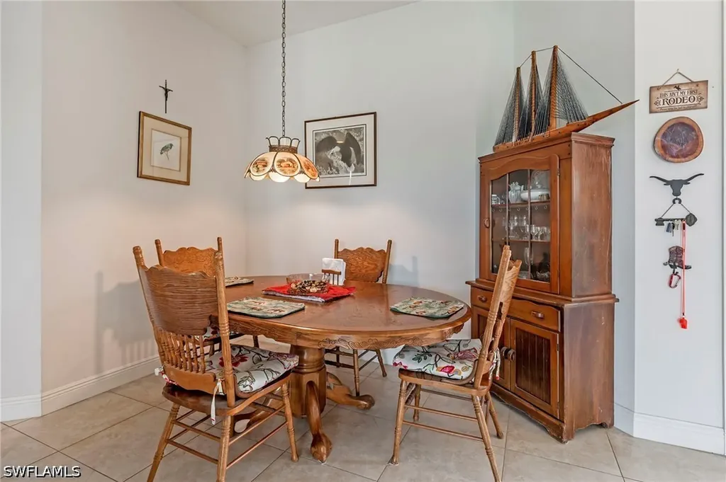 2310 70th Avenue NE Naples FL 34120
