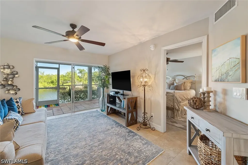 1375 Mainsail Drive Naples FL 34114