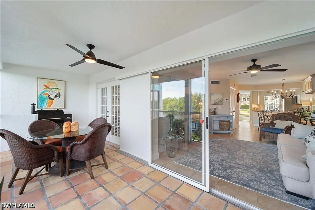 1375 Mainsail Drive Naples FL 34114