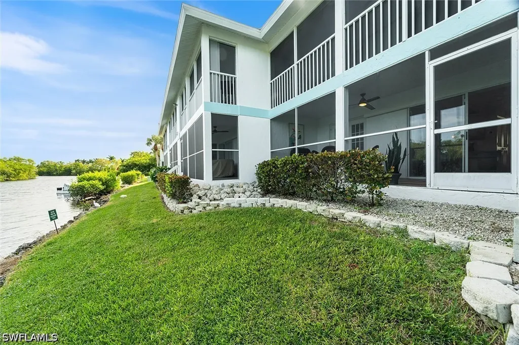 1375 Mainsail Drive Naples FL 34114