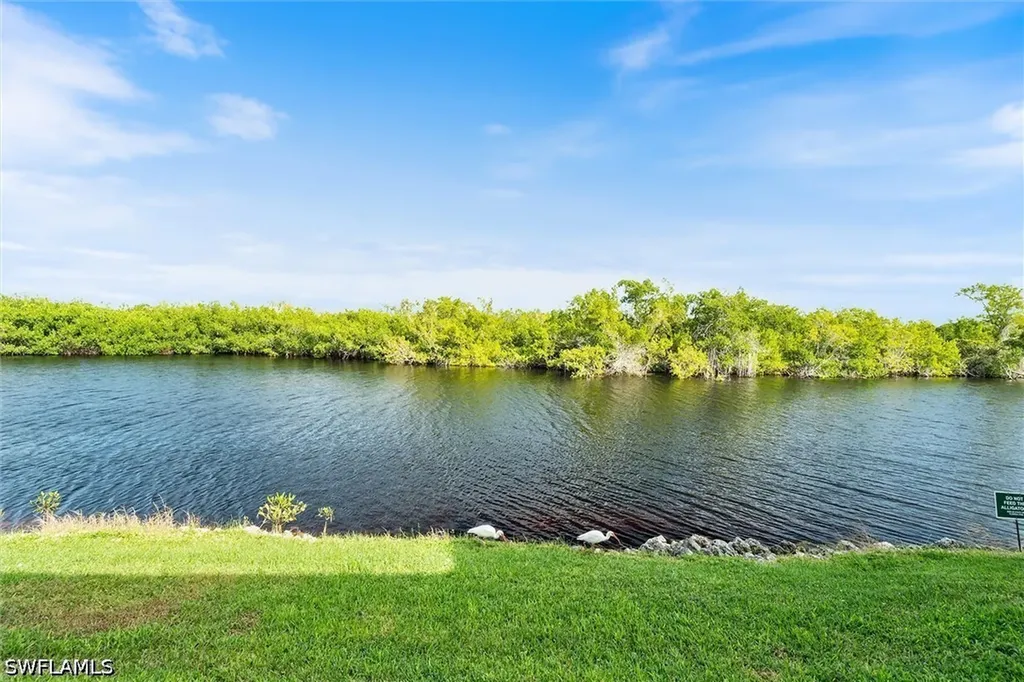 1375 Mainsail Drive Naples FL 34114