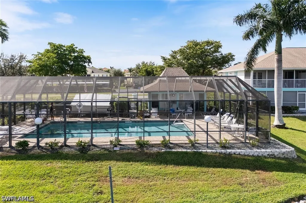 1375 Mainsail Drive Naples FL 34114
