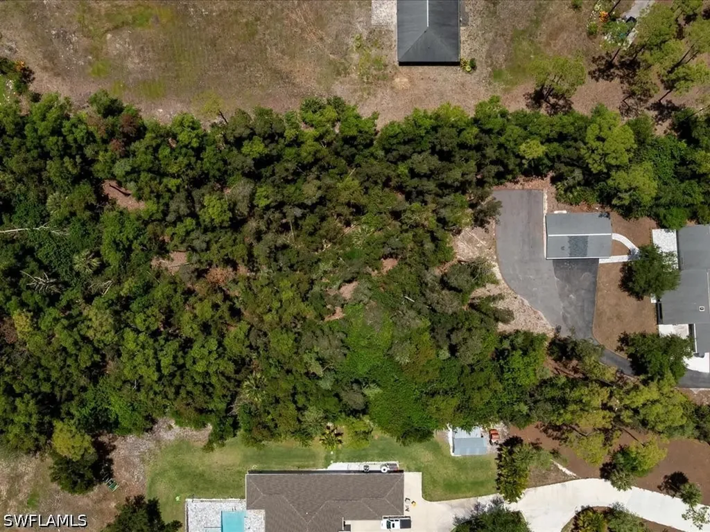 6800 Bottlebrush Lane Naples FL 34109