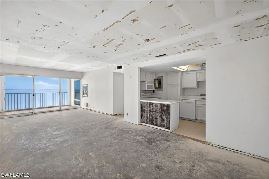 3443 Gulf Shore Boulevard N Naples FL 34103