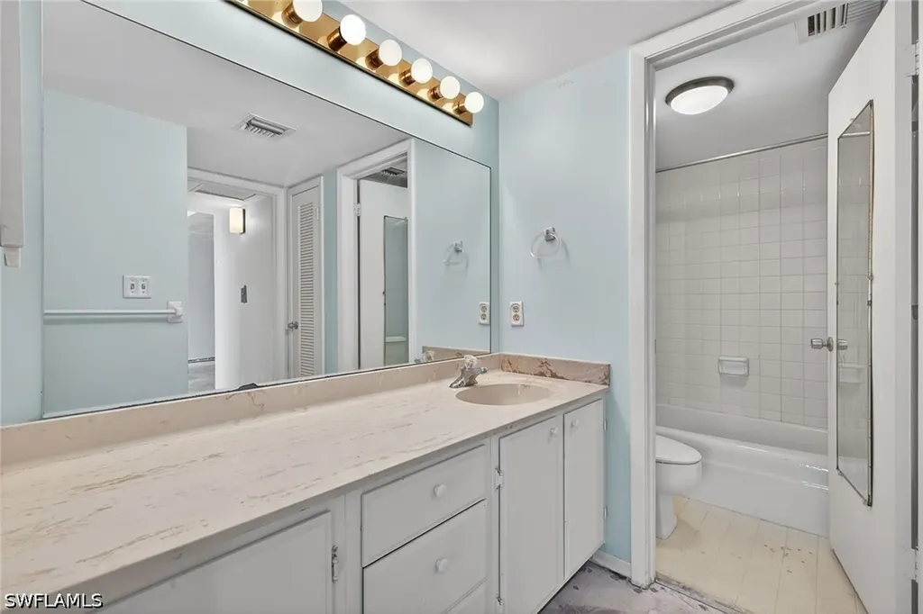 3443 Gulf Shore Boulevard N Naples FL 34103