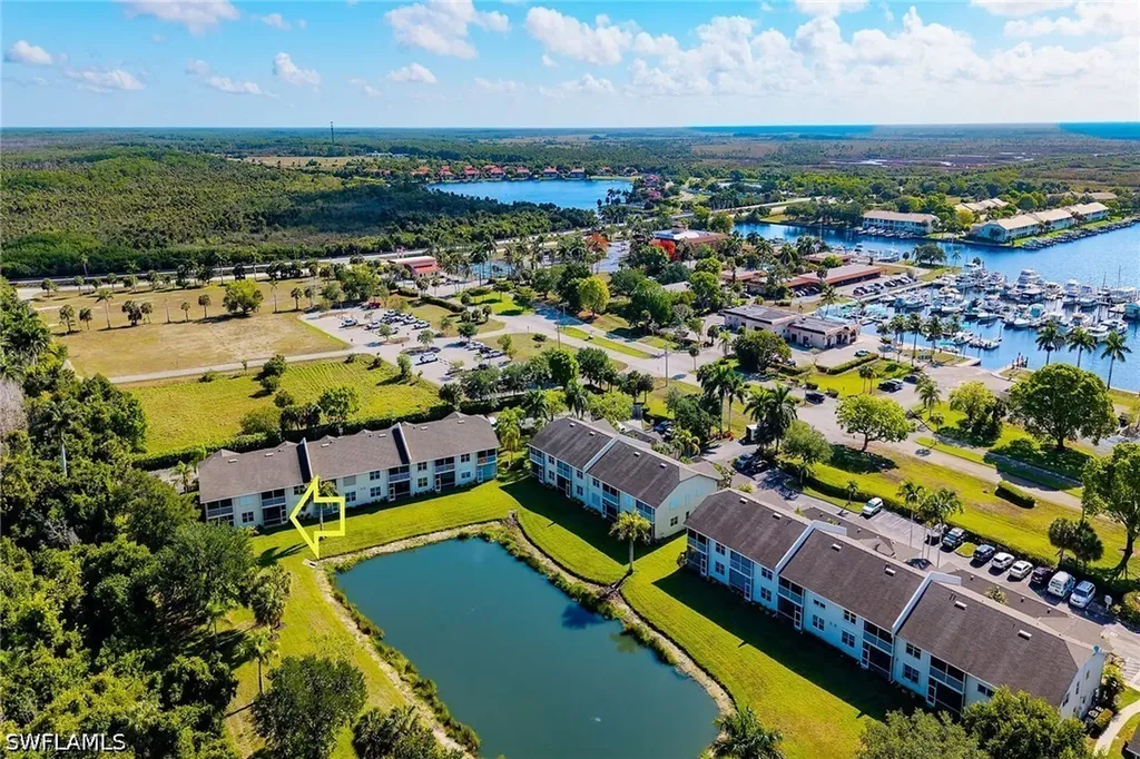 350 Newport Drive Naples FL 34114