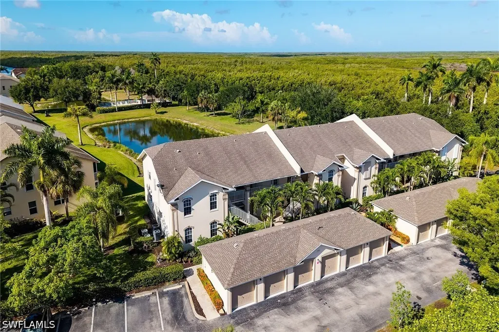 350 Newport Drive Naples FL 34114
