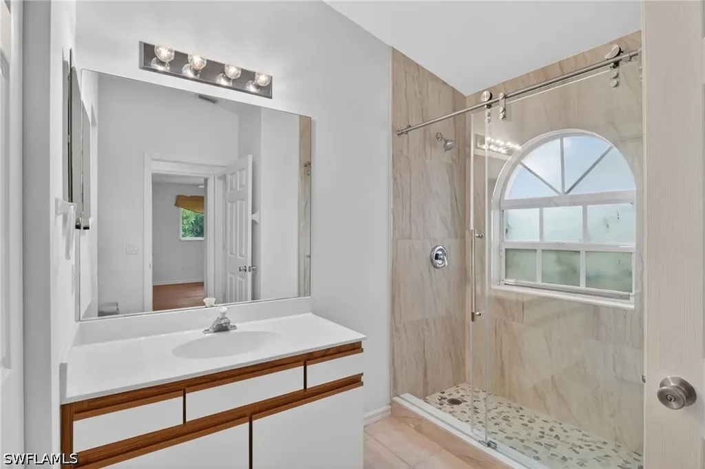 590 6th Street NE Naples FL 34120