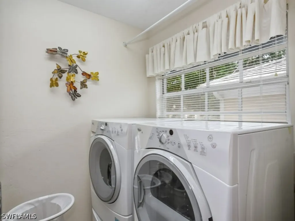 2847 Aintree Lane Naples FL 34112