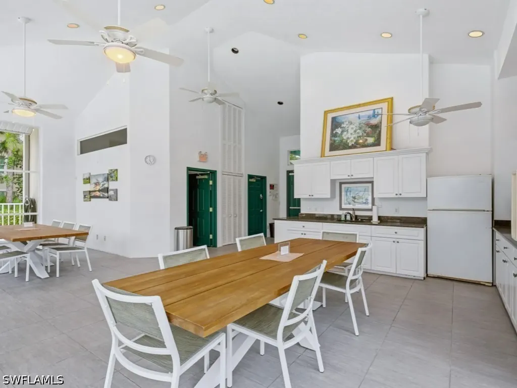 2847 Aintree Lane Naples FL 34112
