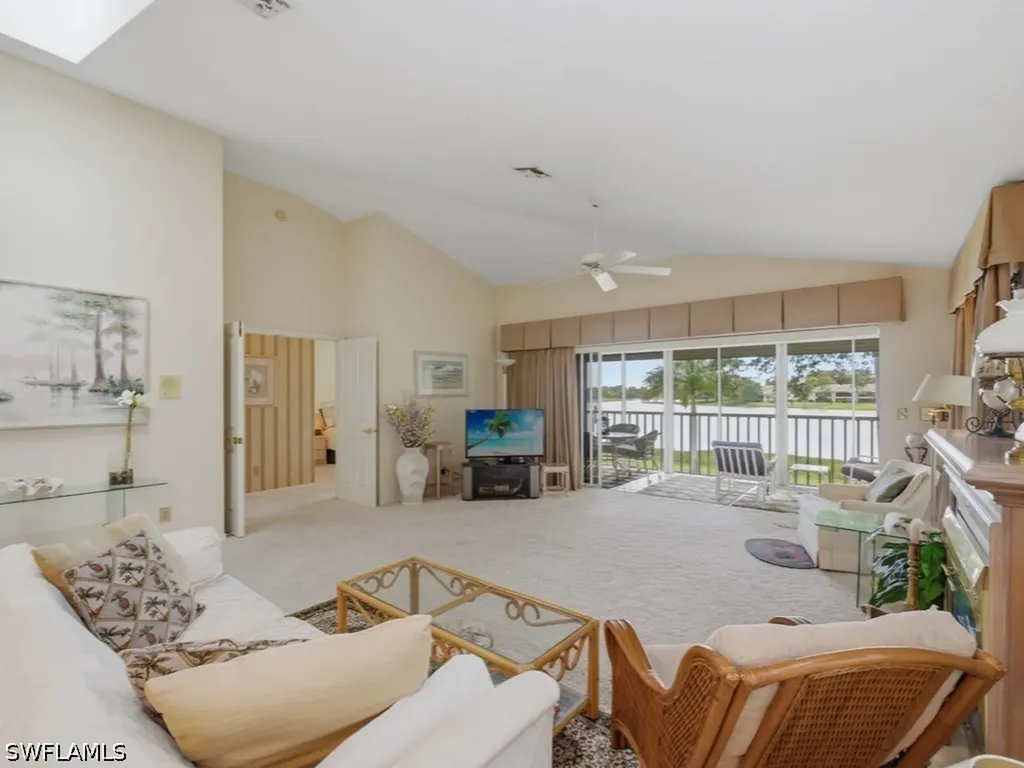 2847 Aintree Lane Naples FL 34112