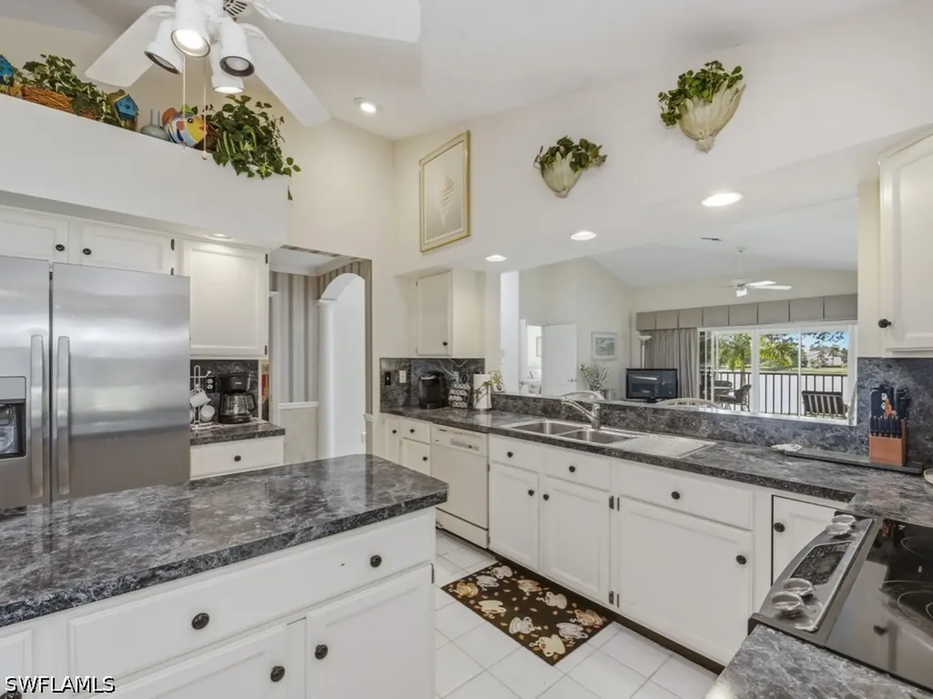 2847 Aintree Lane Naples FL 34112