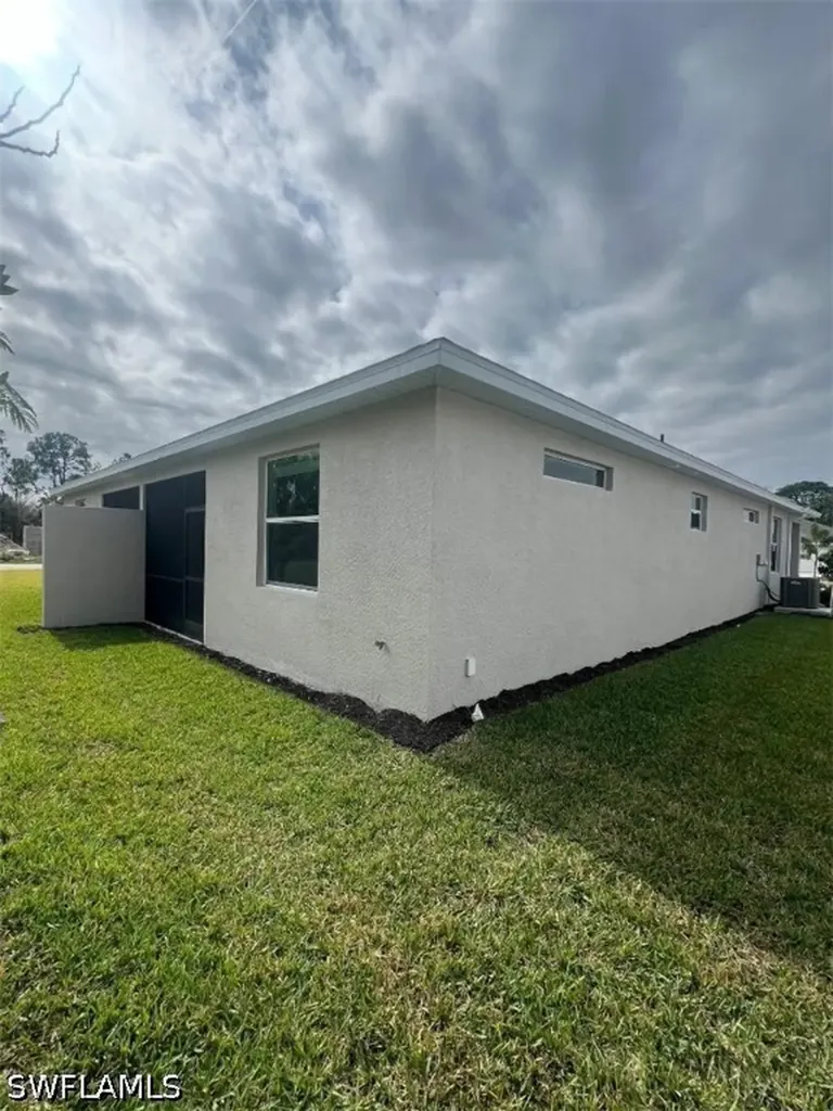 9099 Leatherwood Loop Lehigh Acres FL 33936