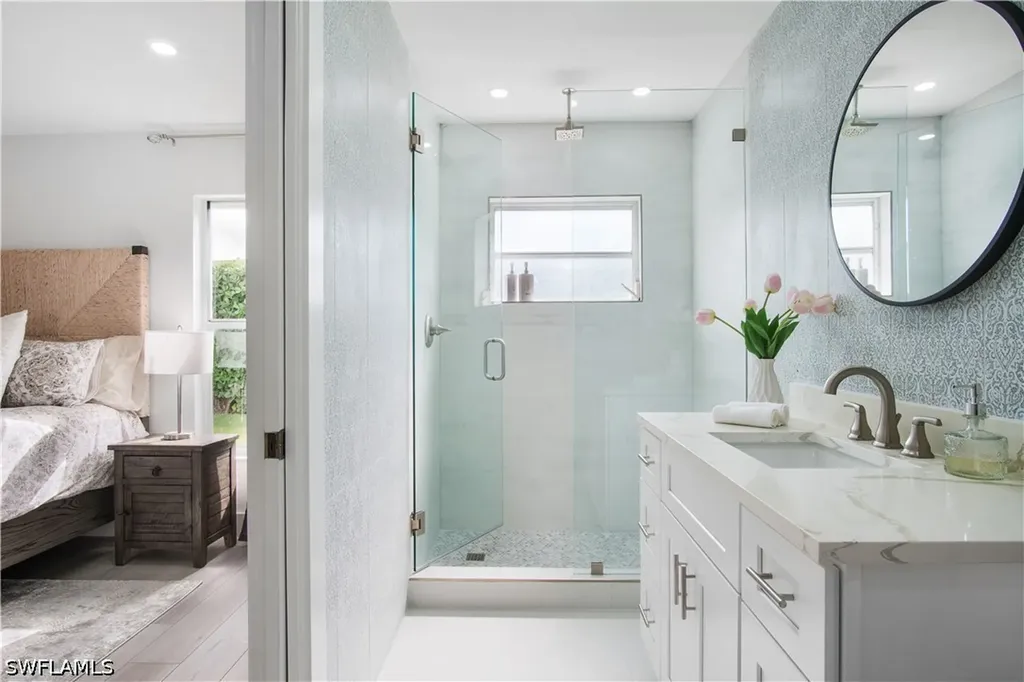1719 Camelia Lane Naples FL 34105