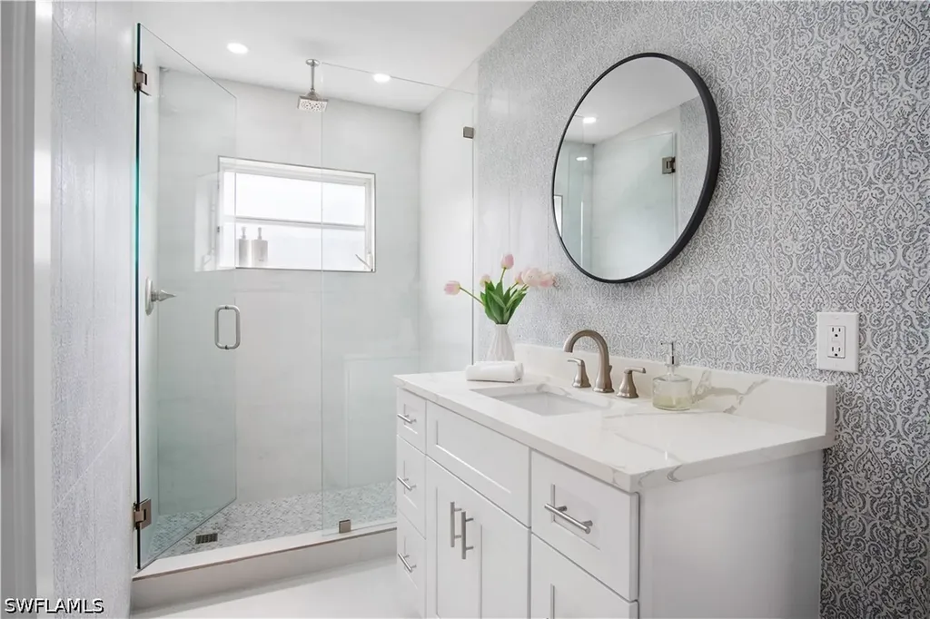 1719 Camelia Lane Naples FL 34105