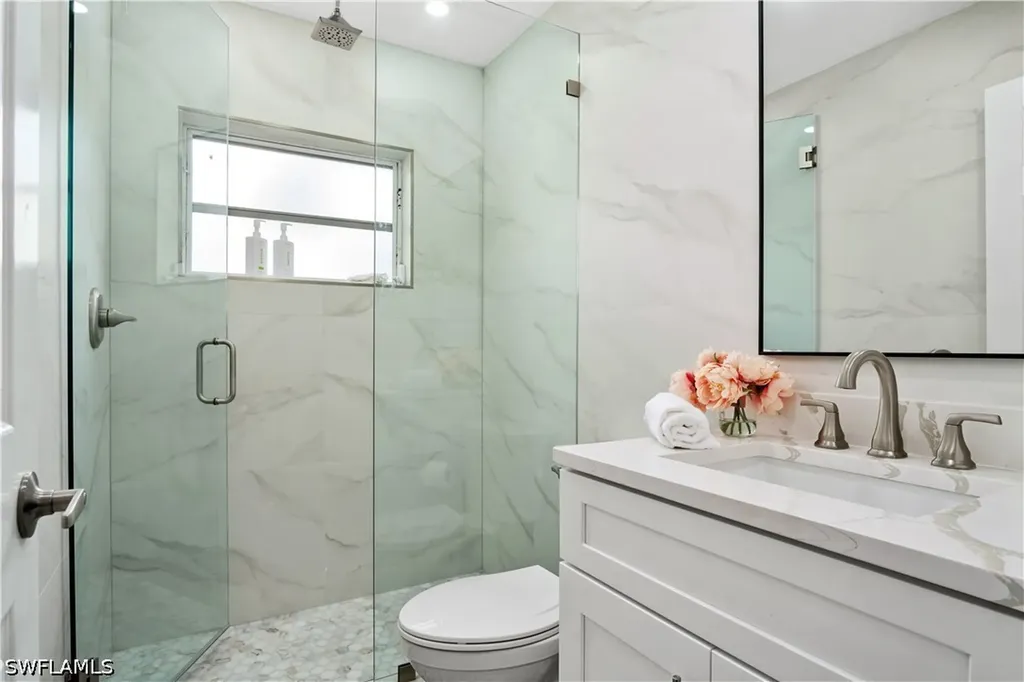 1719 Camelia Lane Naples FL 34105