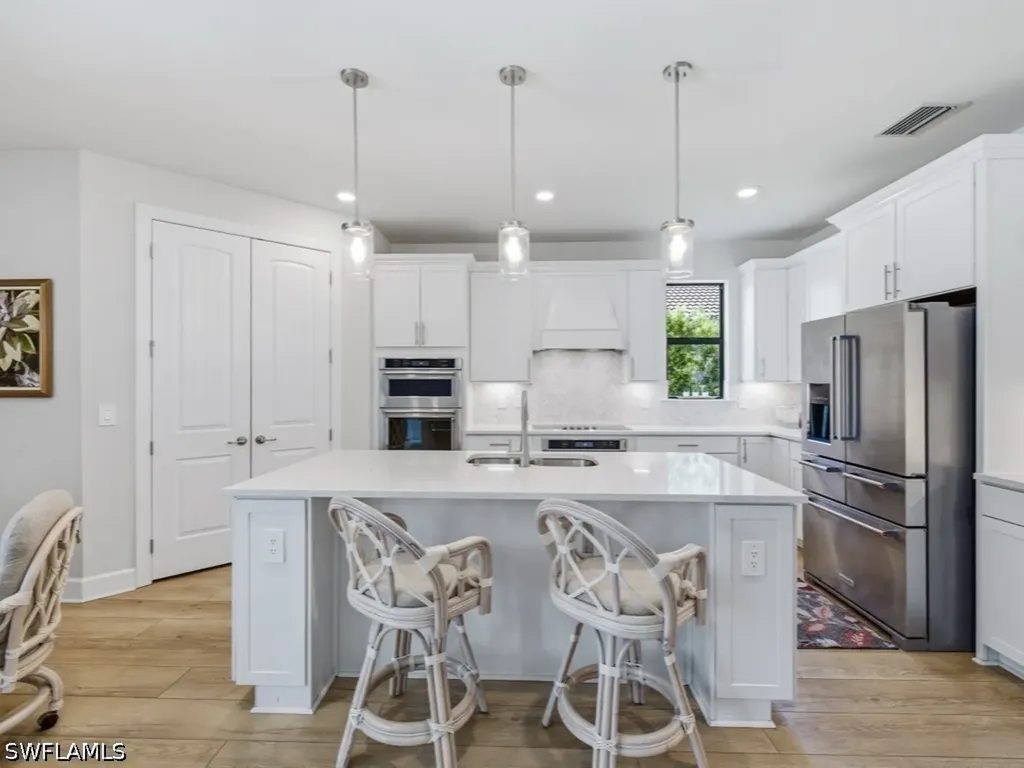 4010 E Hampton Circle Alva FL 33920