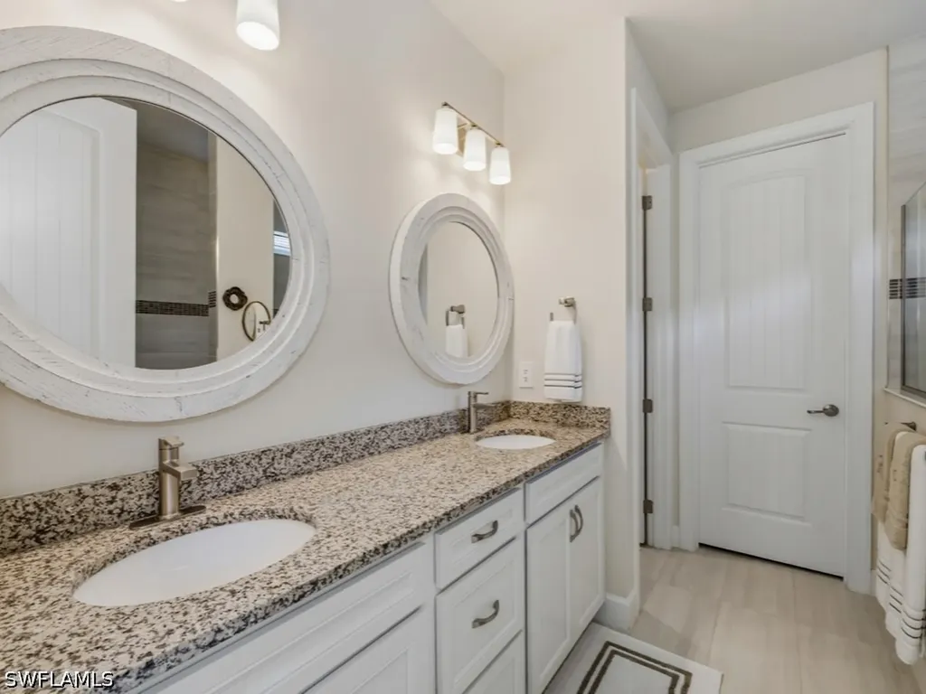 4010 E Hampton Circle Alva FL 33920