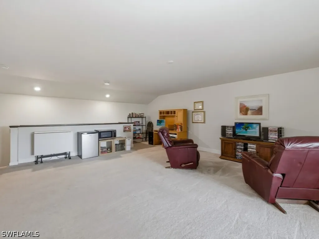 4010 E Hampton Circle Alva FL 33920