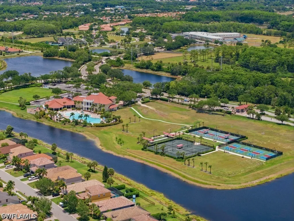 4010 E Hampton Circle Alva FL 33920