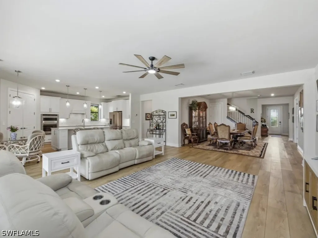 4010 E Hampton Circle Alva FL 33920