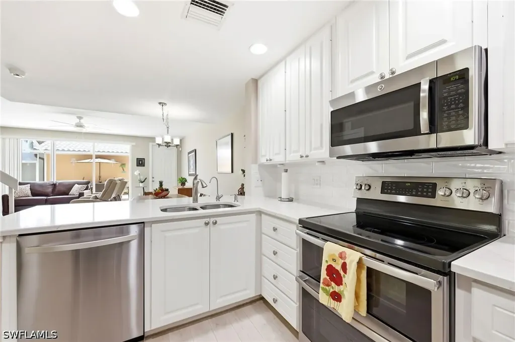 7829 Veronawalk Boulevard Naples FL 34114