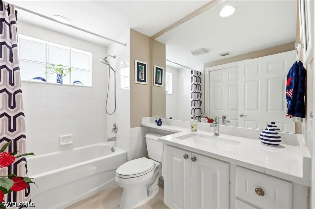 7829 Veronawalk Boulevard Naples FL 34114