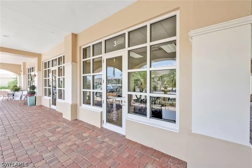 7829 Veronawalk Boulevard Naples FL 34114