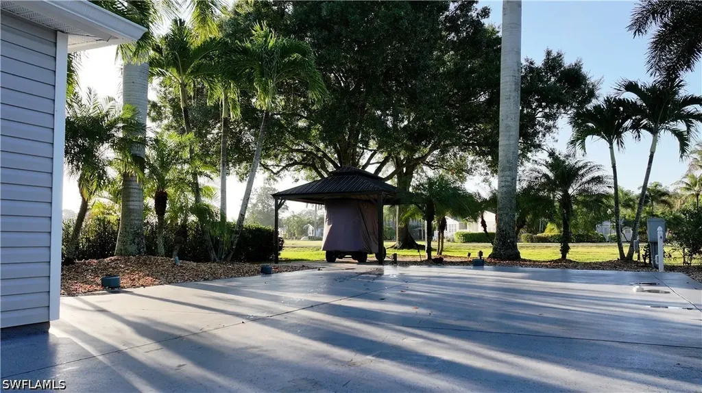 10030 Parkwood Drive Fort Myers FL 33905