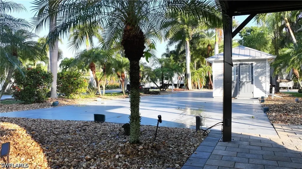 10030 Parkwood Drive Fort Myers FL 33905