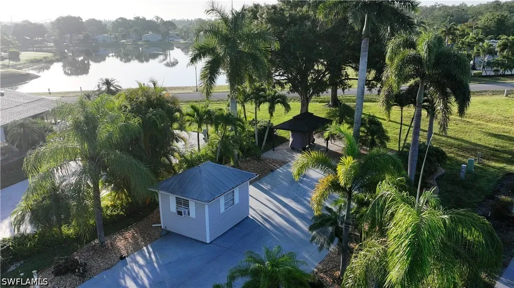 10030 Parkwood Drive Fort Myers FL 33905