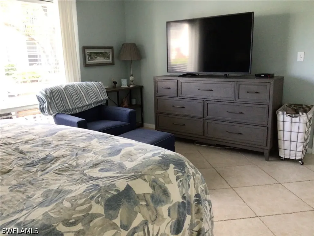 195 Peppermint Lane W Naples FL 34112