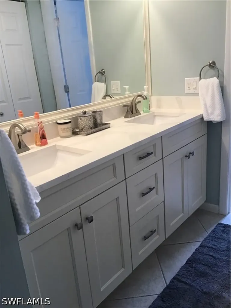 195 Peppermint Lane W Naples FL 34112