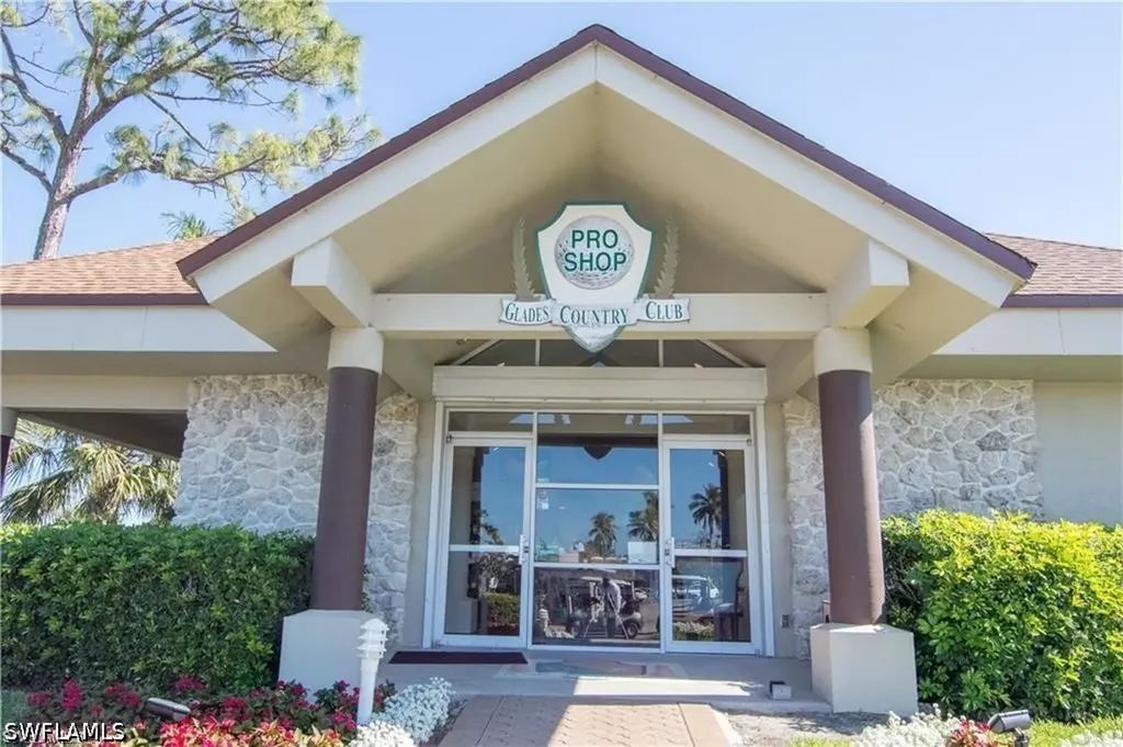 195 Peppermint Lane W Naples FL 34112