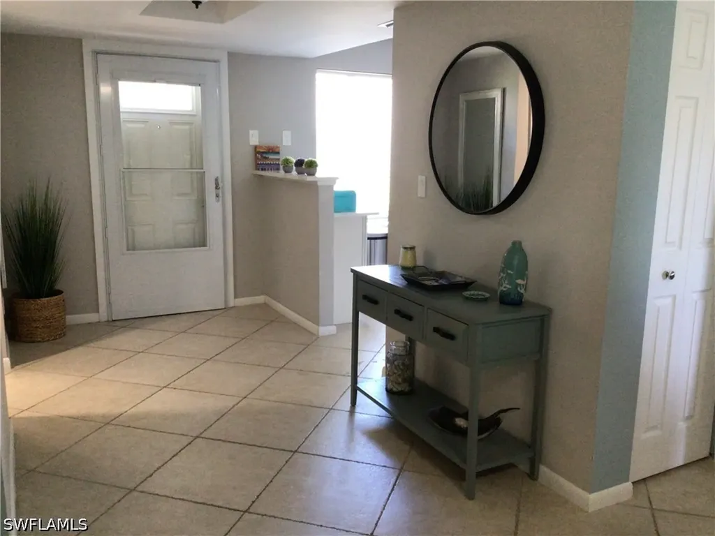 195 Peppermint Lane W Naples FL 34112