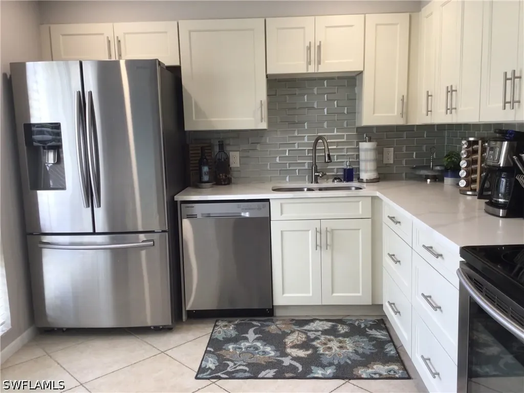 195 Peppermint Lane W Naples FL 34112