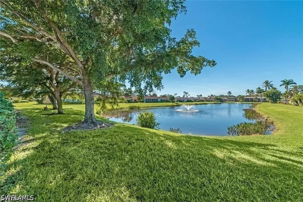 195 Peppermint Lane W Naples FL 34112