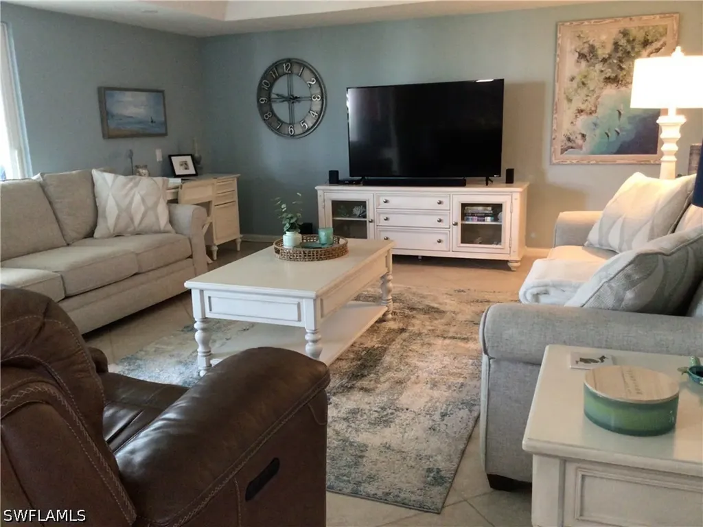 195 Peppermint Lane W Naples FL 34112