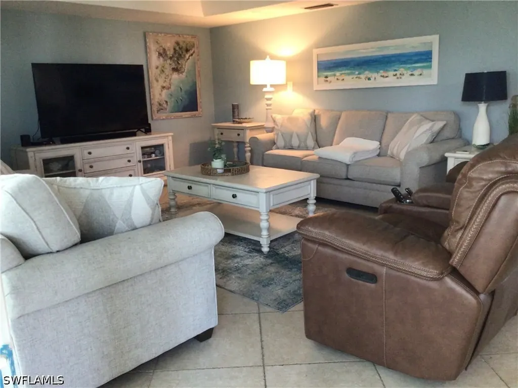 195 Peppermint Lane W Naples FL 34112