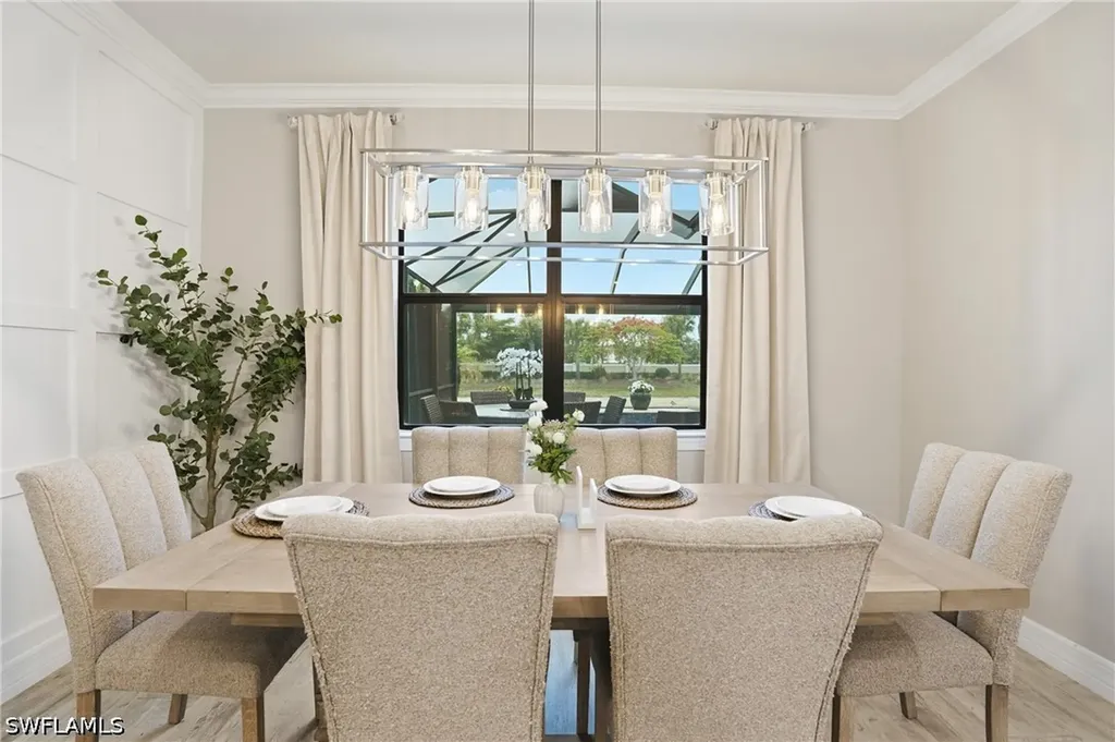 7195 Wilton Drive Naples FL 34109